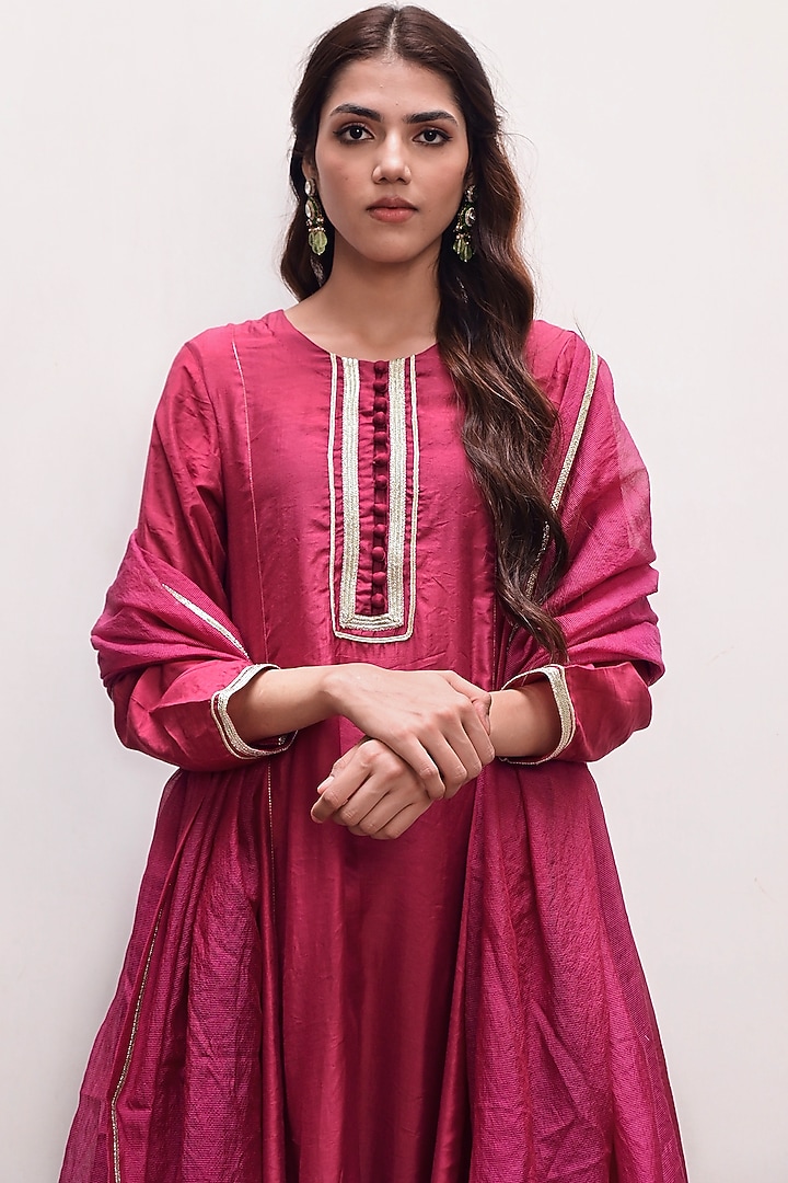 Wine Red Chanderi SIlk A-Line Kurta Set by TARO at Pernia's Pop Up Shop