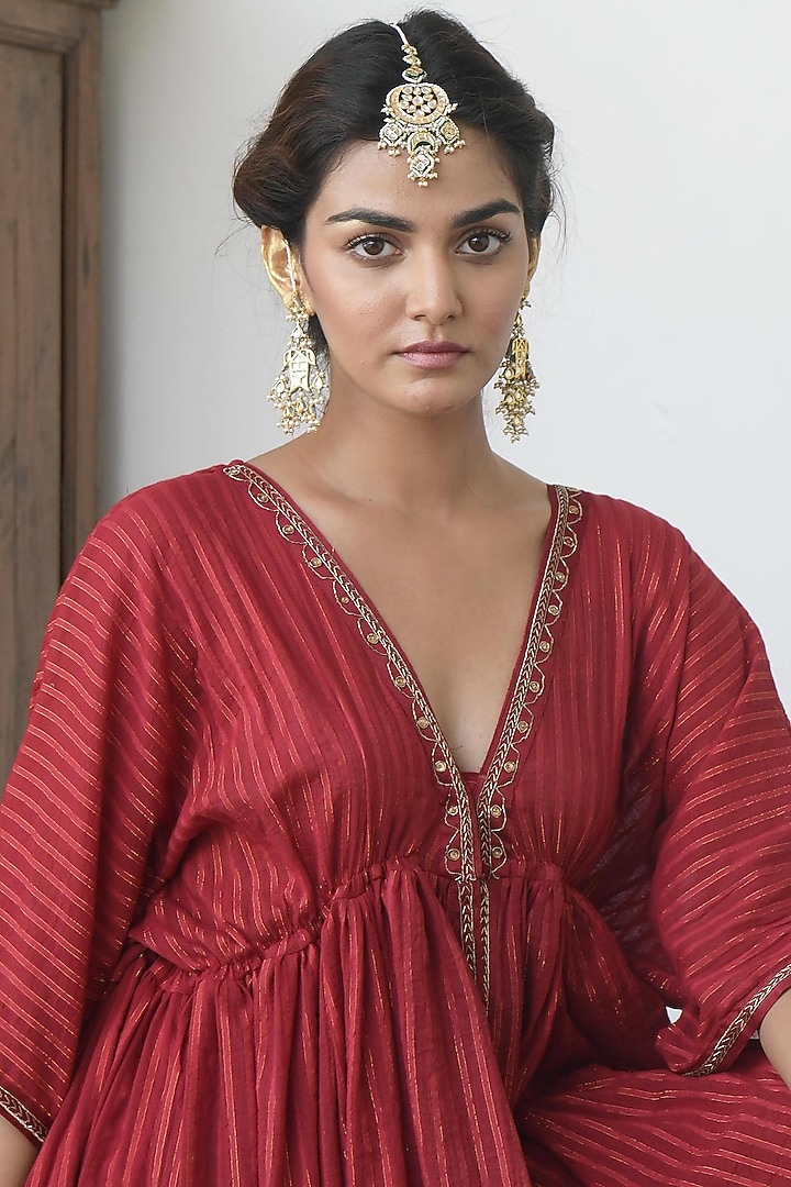 Red Hand Embroidered Kaftan Set by TARO at Pernia's Pop Up Shop
