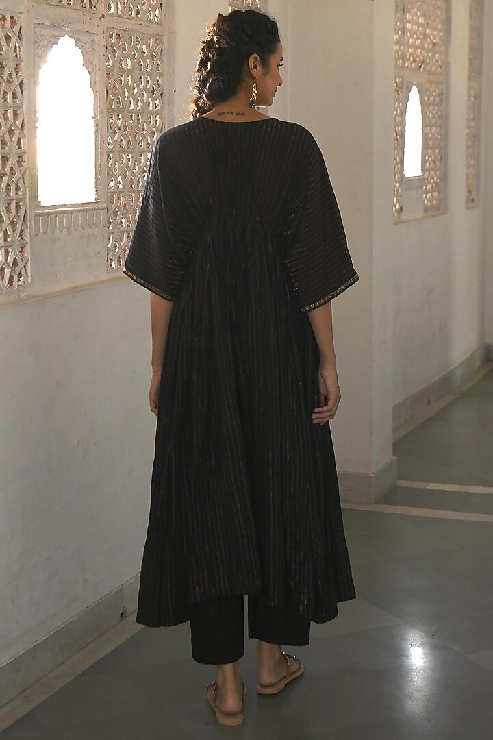 Black Hand Embroidered Kaftan Set by TARO at Pernia's Pop Up Shop