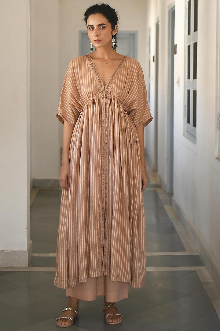 Beige Hand Embroidered Kaftan Set by TARO at Pernia's Pop Up Shop