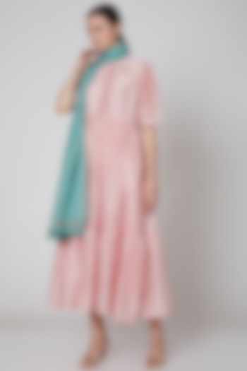 Blush Pink & Mint Embroidered Kurta Set by TARO at Pernia's Pop Up Shop