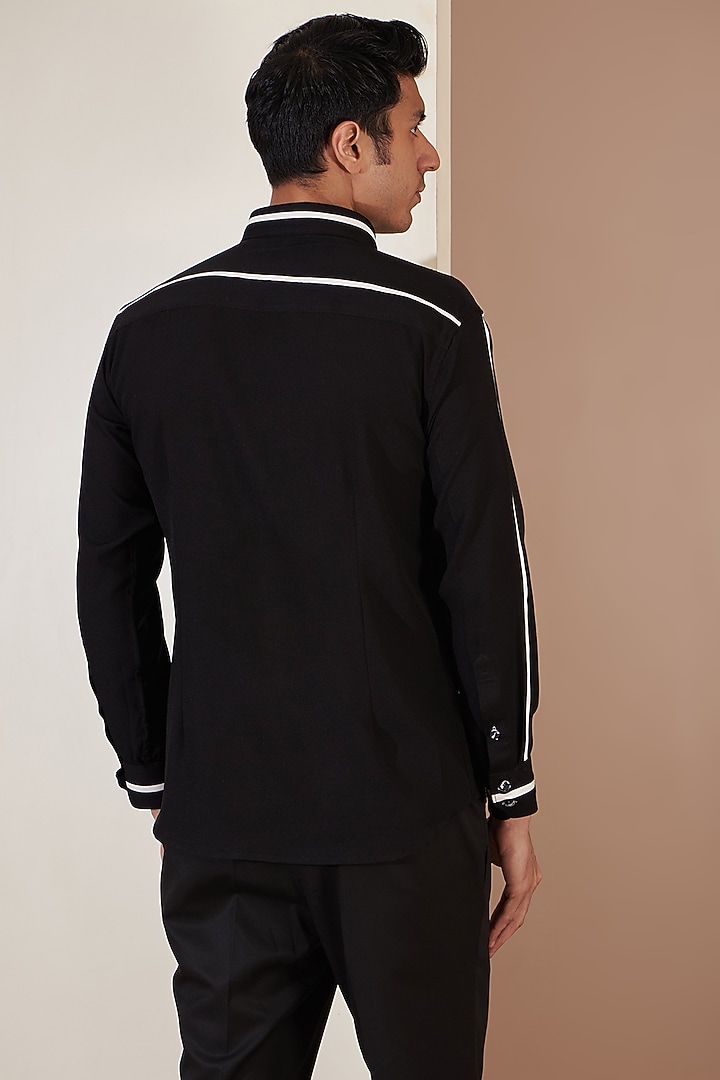 Black Crepe Party Wear Shirt by Tarini Vij Men at Pernia's Pop Up Shop
