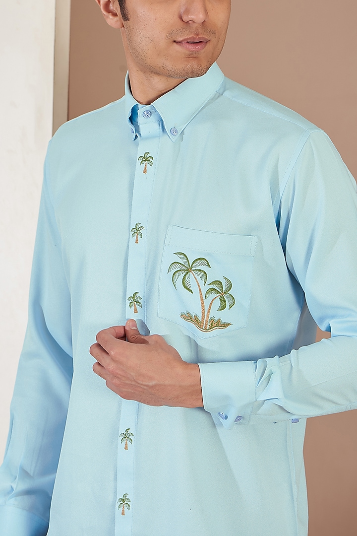 Light Blue Crepe Embroidered Party Wear Shirt by Tarini Vij Men at Pernia's Pop Up Shop