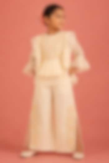 White Organza Floral Embroidered Co-Ord Set For Girls by Tarini Vij Kids at Pernia's Pop Up Shop