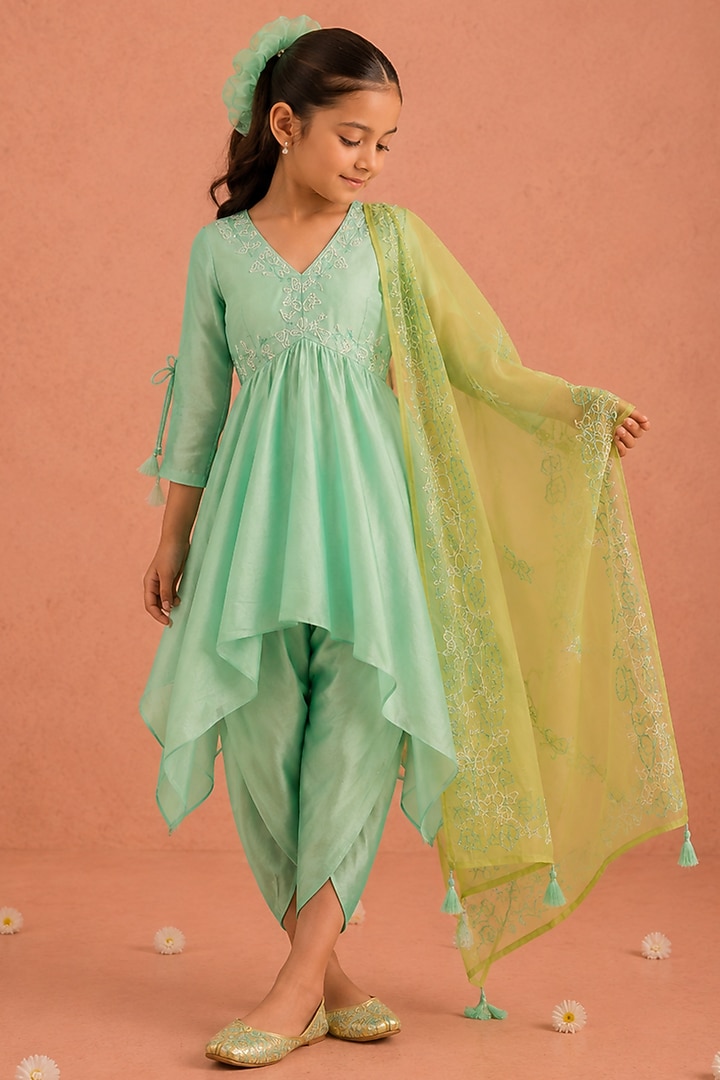 Turquoise Chanderi Floral Embroidered Asymmetrical Kurta Set For Girls by Tarini Vij Kids at Pernia's Pop Up Shop