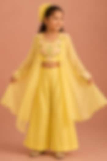 Yellow Chanderi Floral Embroidered Co-Ord Set For Girls by Tarini Vij Kids at Pernia's Pop Up Shop