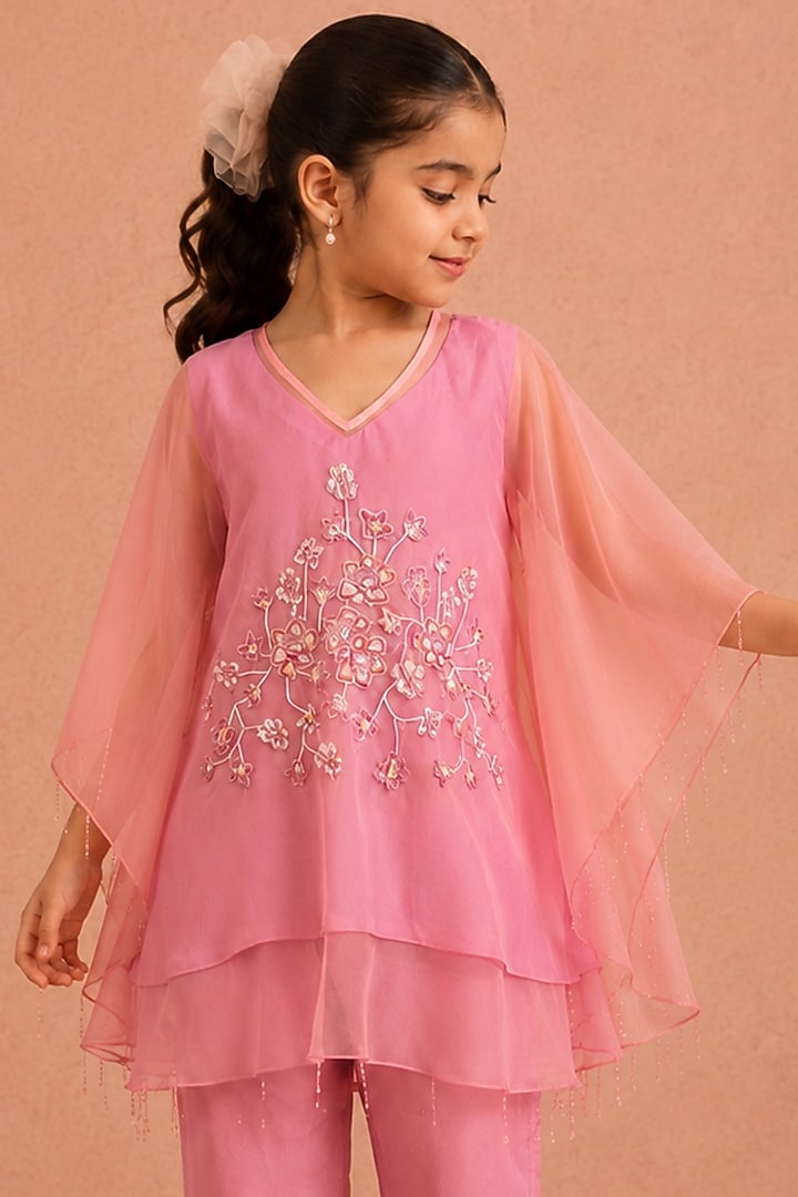 Rose Pink Organza Kurta Set For Girls by Tarini Vij Kids at Pernia's Pop Up Shop