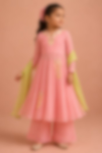 Lilac Georgette Resham & Cutdana Embroidered Anarkali Set For Girls by Tarini Vij Kids at Pernia's Pop Up Shop