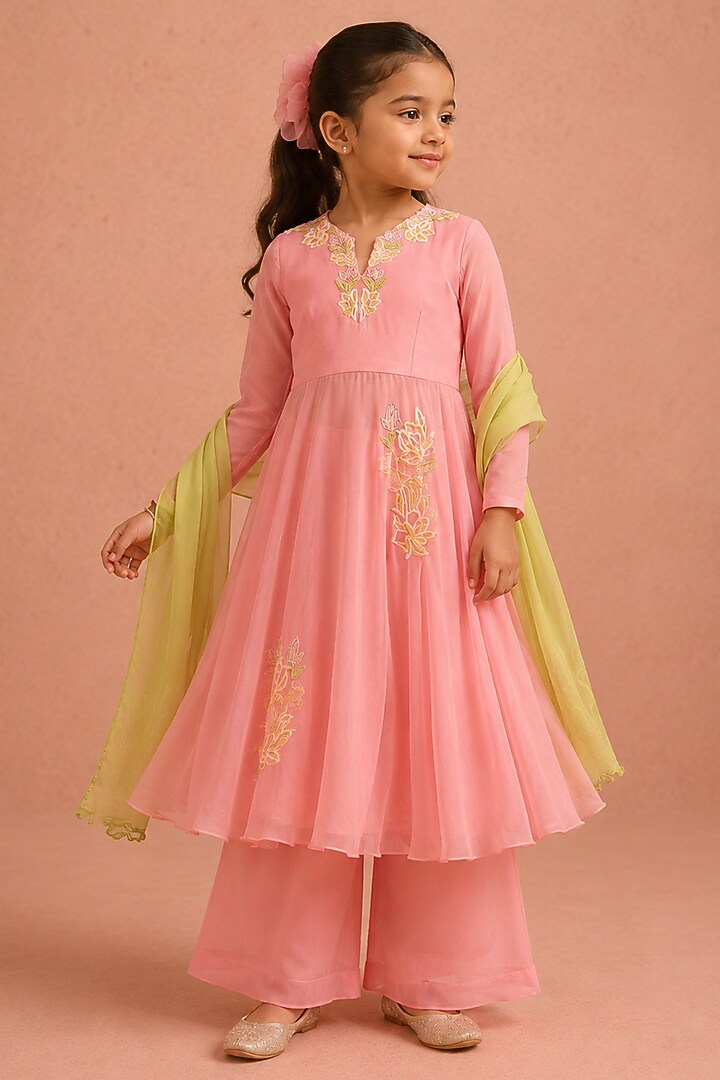 Lilac Georgette Resham & Cutdana Embroidered Anarkali Set For Girls by Tarini Vij Kids at Pernia's Pop Up Shop