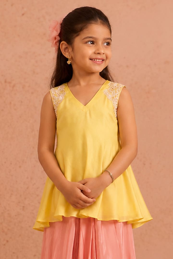 Pink Chanderi Bead & Sequin Embroidered Skirt Set For Girls by Tarini Vij Kids at Pernia's Pop Up Shop