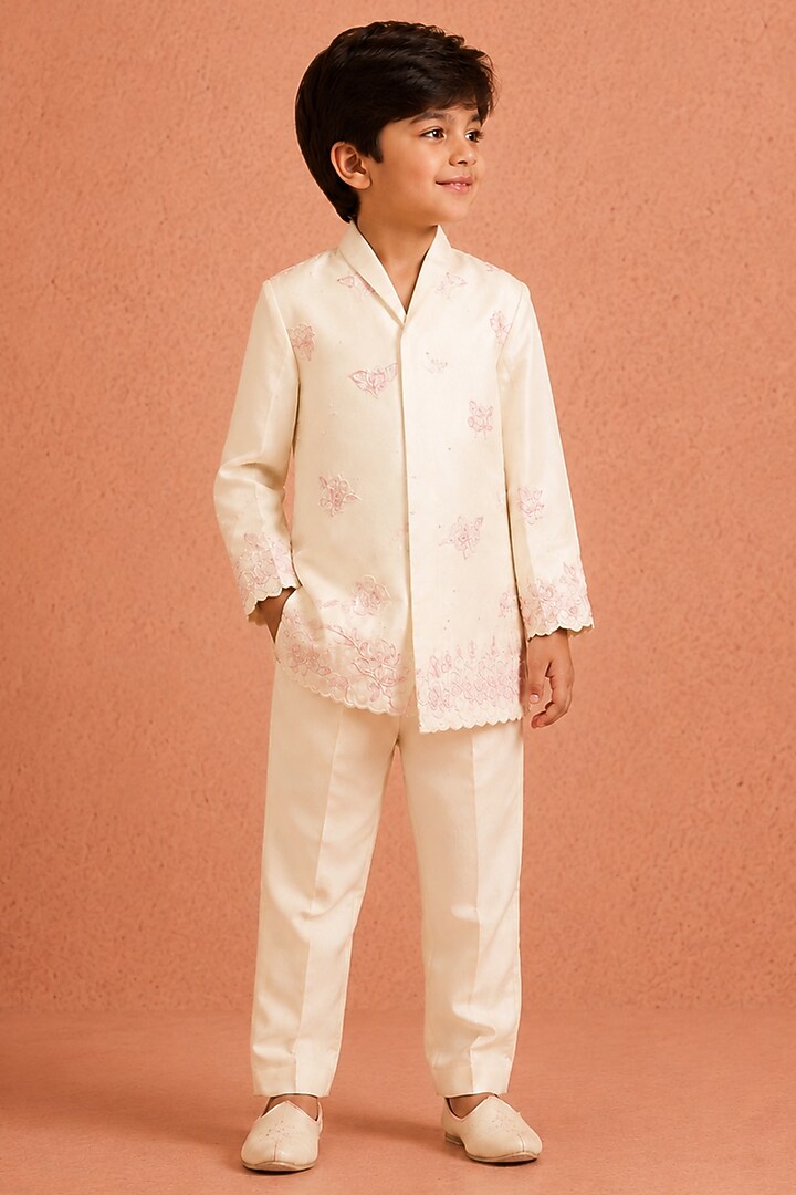 White Silk Chanderi Floral Embroidered Jacket Set For Boys by Tarini Vij Kids at Pernia's Pop Up Shop
