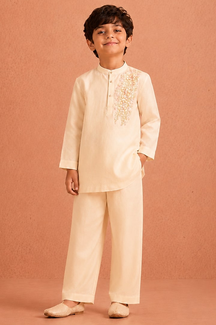 White Silk Chanderi Floral Embroidered Kurta Set For Boys by Tarini Vij Kids at Pernia's Pop Up Shop