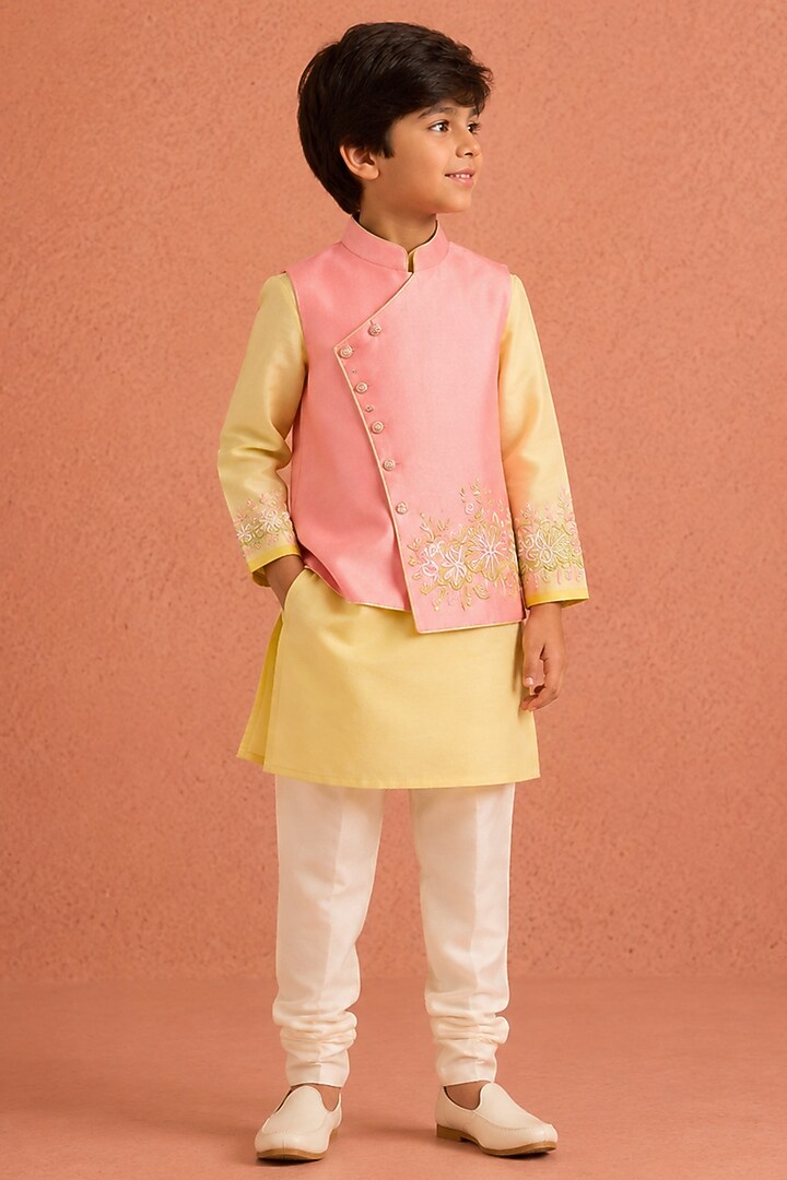 Blush Pink Silk Chanderi Floral Embroidered Nehru Jacket Set For Boys by Tarini Vij Kids at Pernia's Pop Up Shop