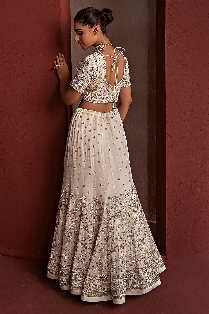 Gold Pure Silk Organza Mirror & Dabka Hand Embroidered Bridal Lehenga Set by TARINI VIJ at Pernia's Pop Up Shop