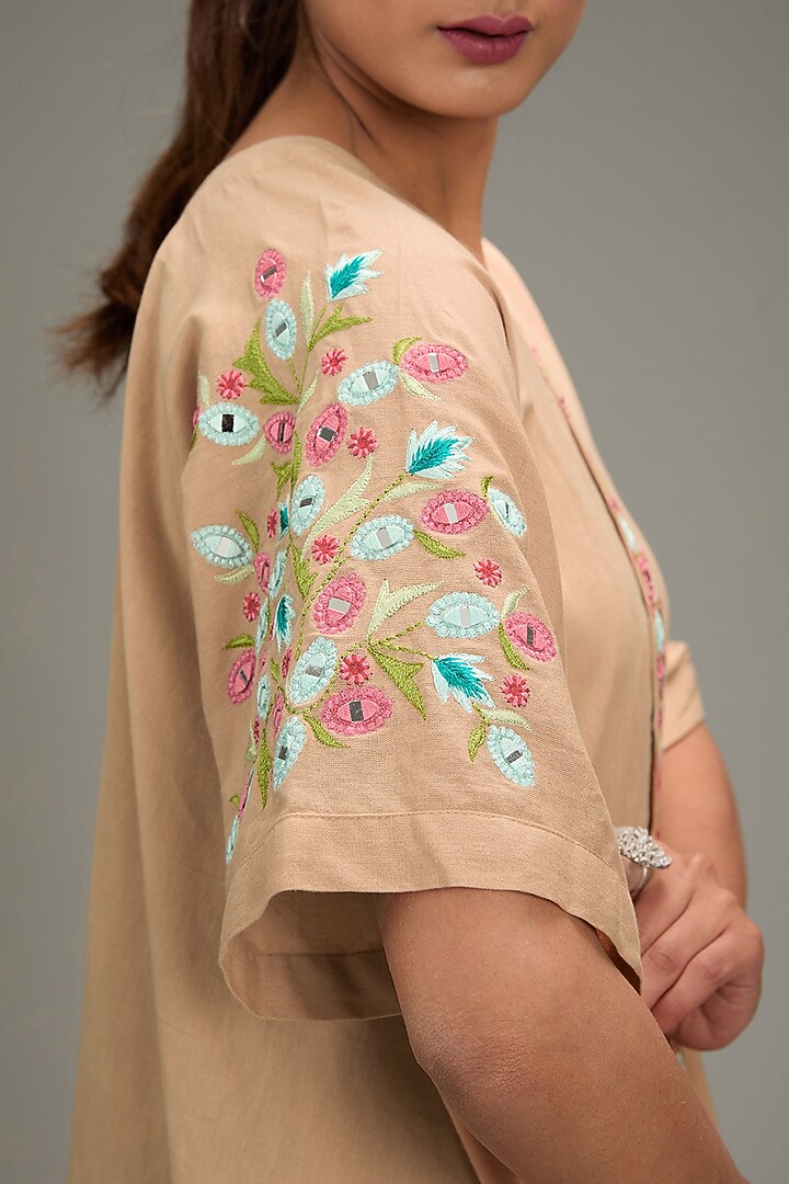 Beige Cotton Linen Mirror Embellished Kaftan Kurta Set by TARINI VIJ at Pernia's Pop Up Shop