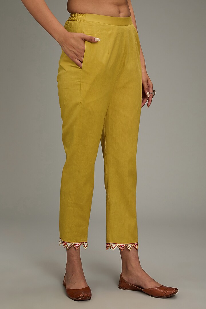 Yellow Cotton Linen Hand & Machine Embroidered Kurta Set by TARINI VIJ at Pernia's Pop Up Shop