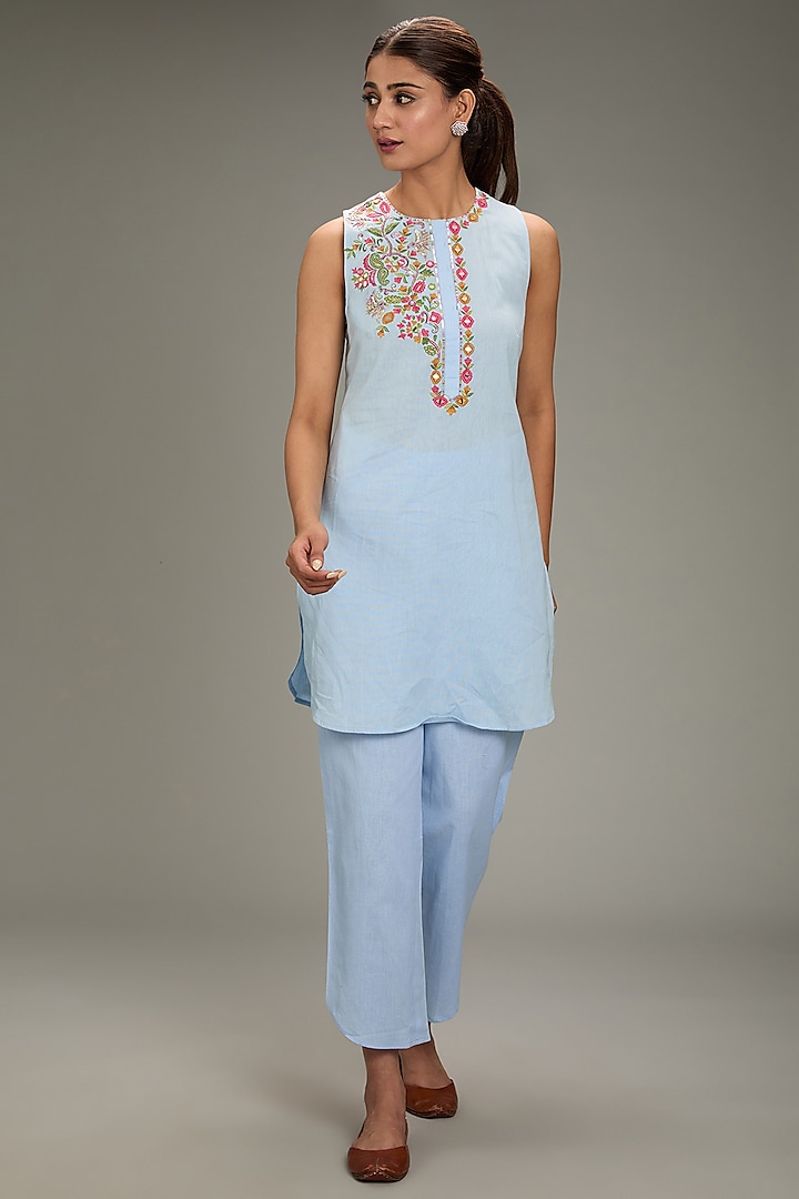 Blue Cotton Linen Hand & Machine Embroidered Kurta Set by TARINI VIJ