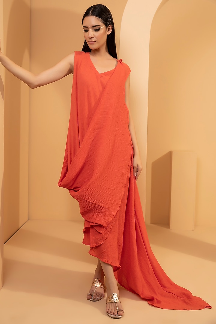Orange Draped Kurta With Cape by TARINI VIJ at Pernia's Pop Up Shop
