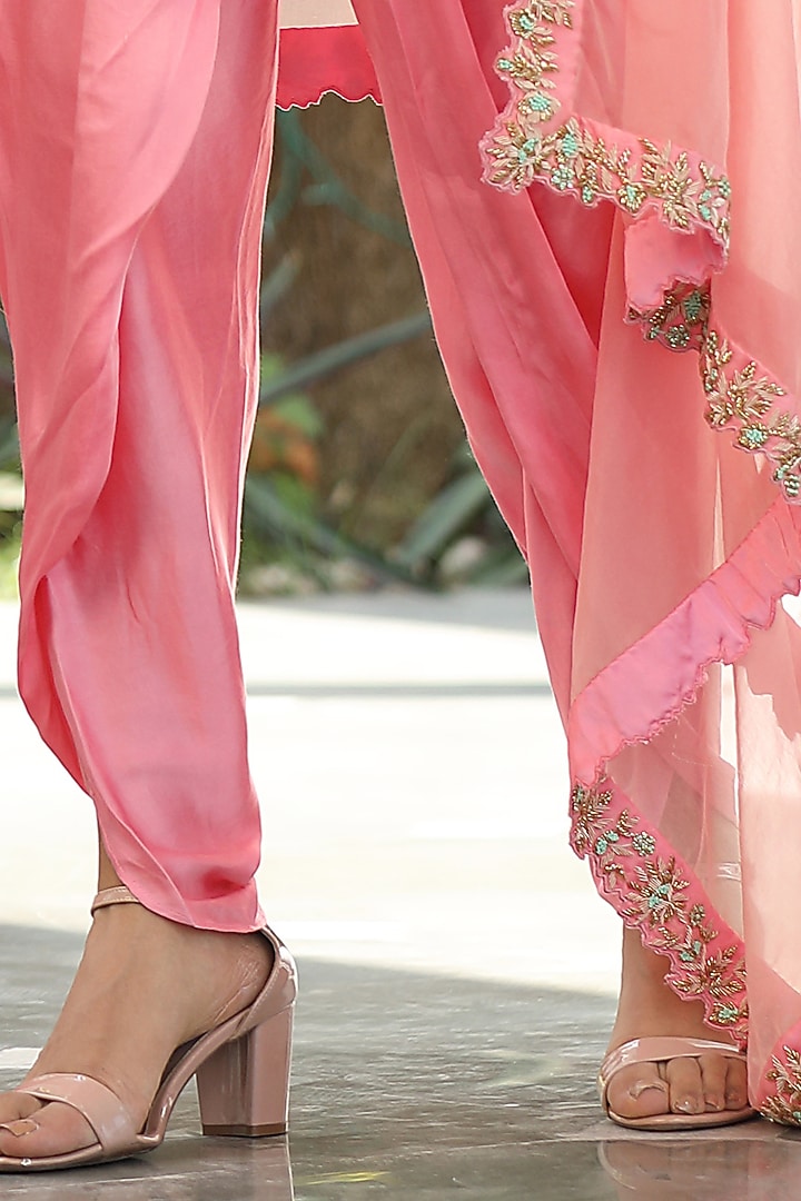 Pink Hand Embroidered Cape Set by TARINI VIJ at Pernia's Pop Up Shop