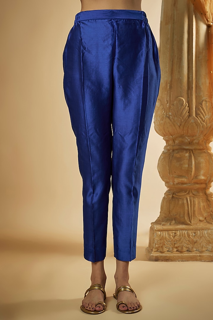 Ink Blue Chanderi Silk Resham Hand Embroidered Kurta Set by The Aarya at Pernia's Pop Up Shop