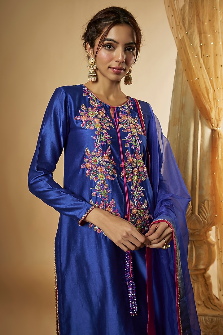 Ink Blue Chanderi Silk Resham Hand Embroidered Kurta Set by The Aarya at Pernia's Pop Up Shop