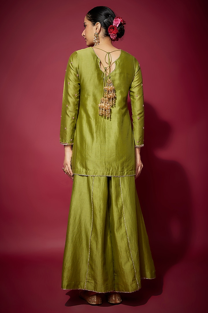 Mehendi Green Handwoven Chanderi Zardosi Embroidered Kurta Set by The Aarya at Pernia's Pop Up Shop