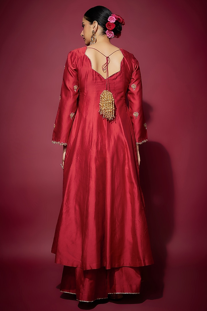 Red Handwoven Chanderi Zardosi Embroidered Wedding Anarkali Set by The Aarya at Pernia's Pop Up Shop