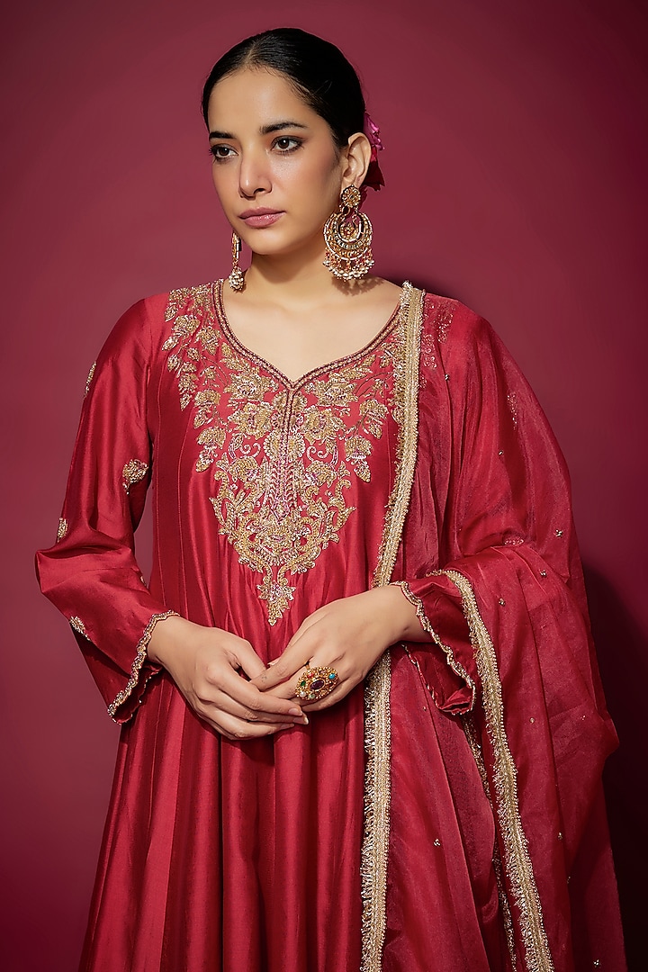 Red Handwoven Chanderi Zardosi Embroidered Wedding Anarkali Set by The Aarya at Pernia's Pop Up Shop