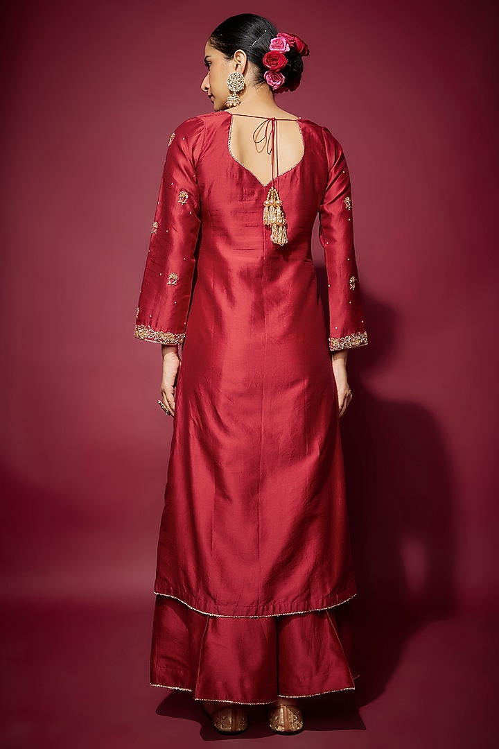 Red Handwoven Chanderi Zardosi Embroidered Straight Kurta Set by The Aarya at Pernia's Pop Up Shop