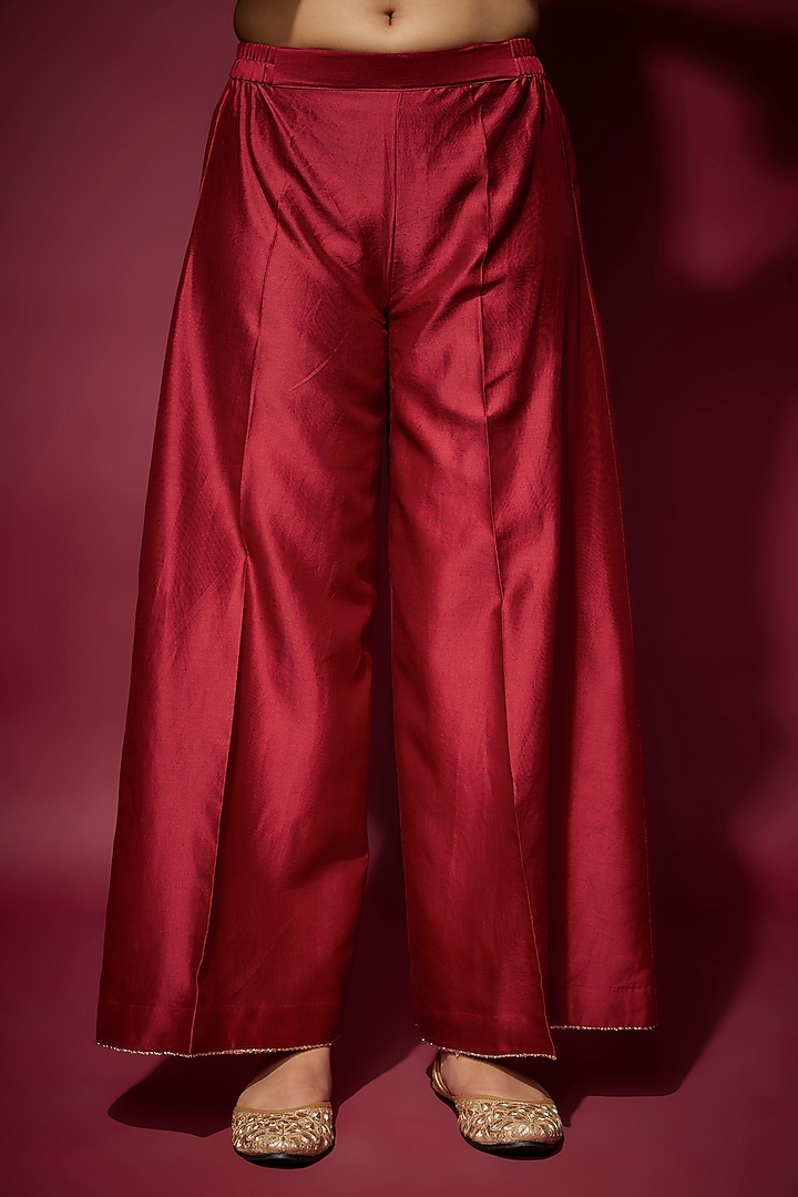 Red Handwoven Chanderi Zardosi Embroidered Straight Kurta Set by The Aarya at Pernia's Pop Up Shop