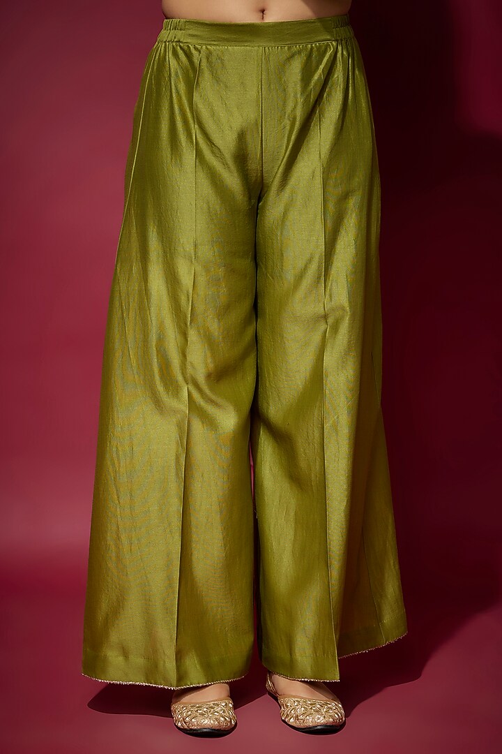 Mehendi Green Handwoven Chanderi Zardosi Embroidered Straight Kurta Set by The Aarya at Pernia's Pop Up Shop