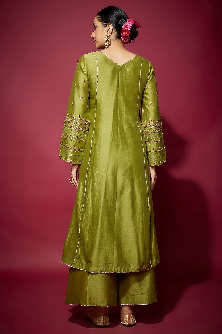Mehendi Green Handwoven Chanderi Zardosi Embroidered Kurta Set by The Aarya at Pernia's Pop Up Shop