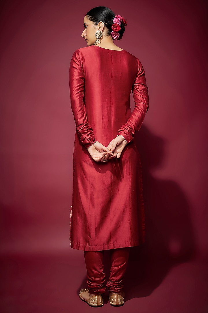 Red Handwoven Chanderi Zardosi Embroidered Kurta Set by The Aarya at Pernia's Pop Up Shop