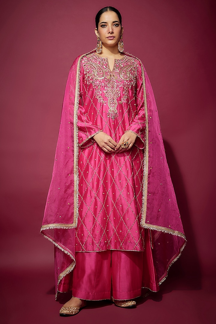 Pink Handwoven Chanderi Zardosi Embroidered Kurta Set by The Aarya at Pernia's Pop Up Shop