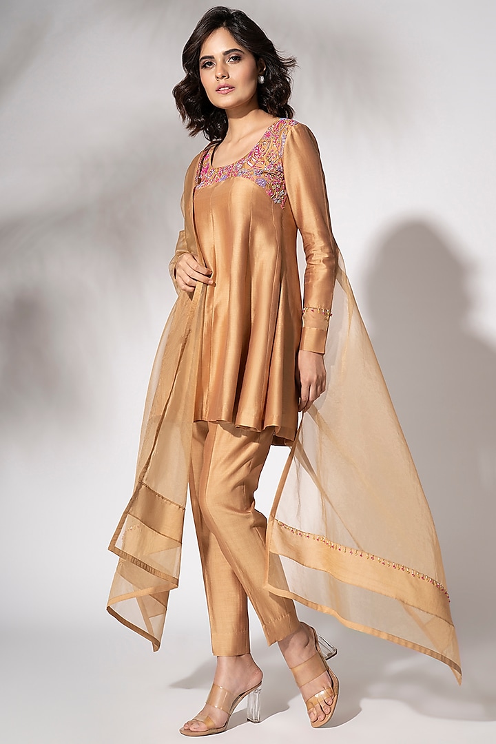 Golden Pure Chanderi Embroidered Kurta Set by The Aarya