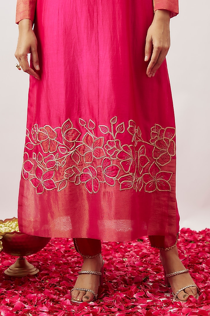 Pink Handwoven Chanderi & Zari Organza Hand Embroidered Kurta Set by The Aarya at Pernia's Pop Up Shop
