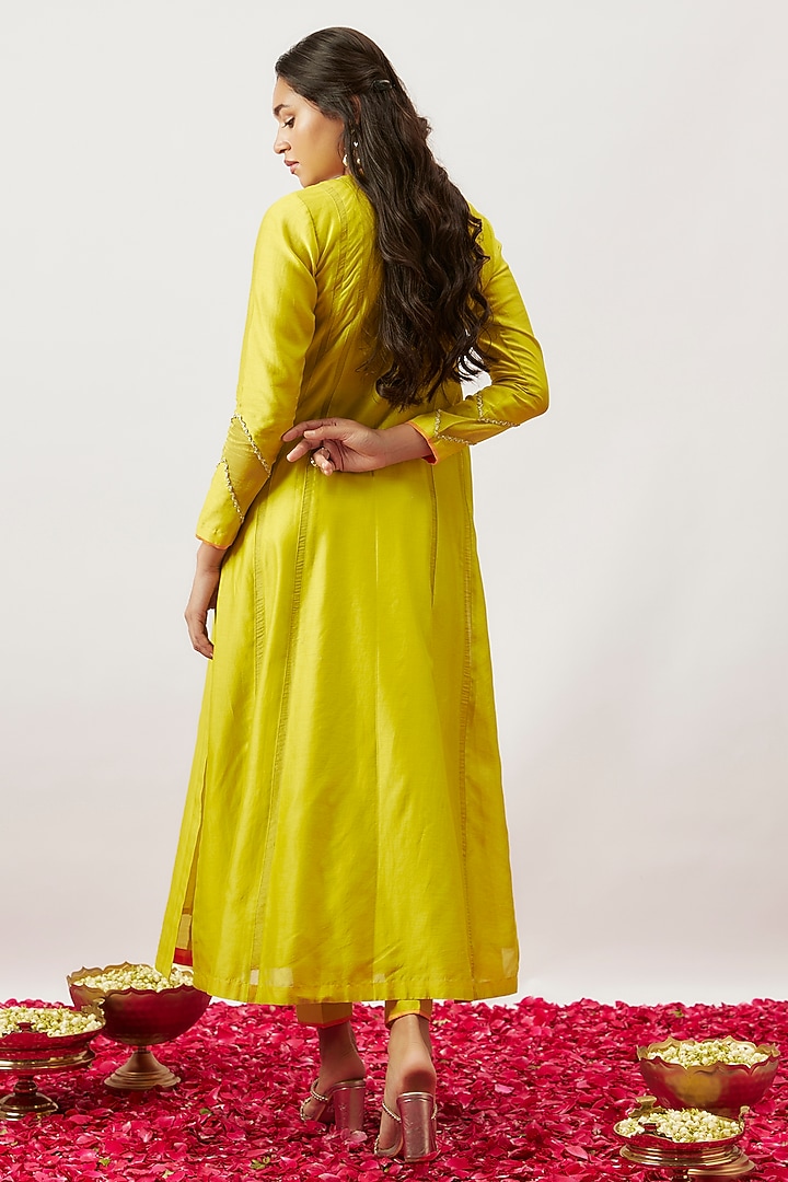 Lime Green Handwoven Chanderi Zari Dori Embroidered Kurta Set by The Aarya at Pernia's Pop Up Shop