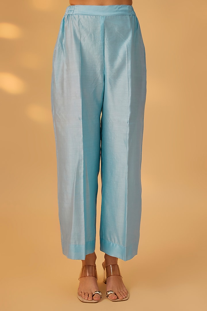 Powder Blue Handwoven Chanderi Floral Motifs Embroidered Kurta Set by The Aarya at Pernia's Pop Up Shop