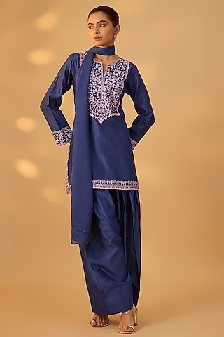 Deep Blue Handwoven Chanderi Embroidered Kurta Set by The Aarya