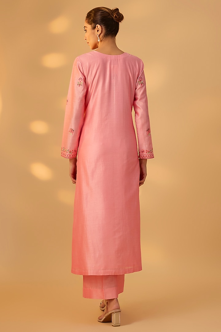 Blush Pink Handwoven Chanderi Floral Thread Work Kurta Set by The Aarya at Pernia's Pop Up Shop