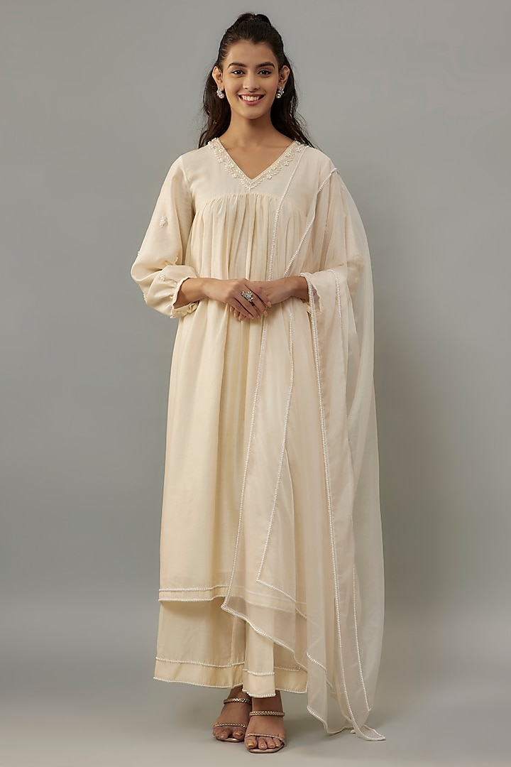 Ivory Handwoven Chanderi Pearl Embroidered Kurta Set by The Aarya