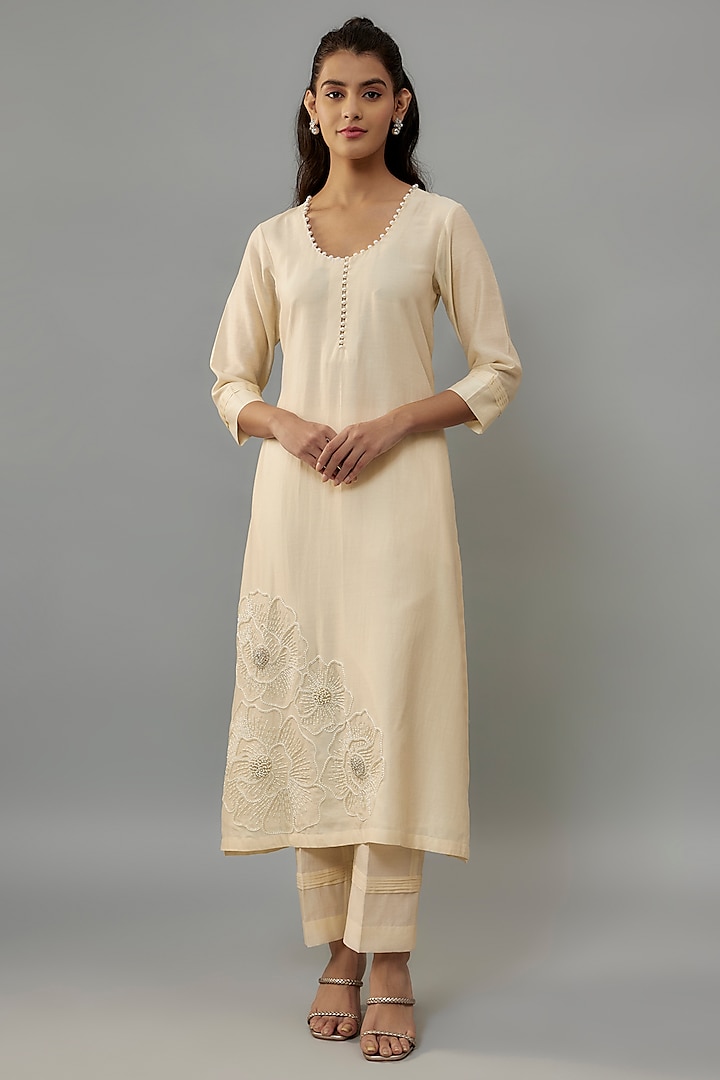 Ivory Handwoven Chanderi Pearl Embroidered Kurta Set by The Aarya at Pernia's Pop Up Shop