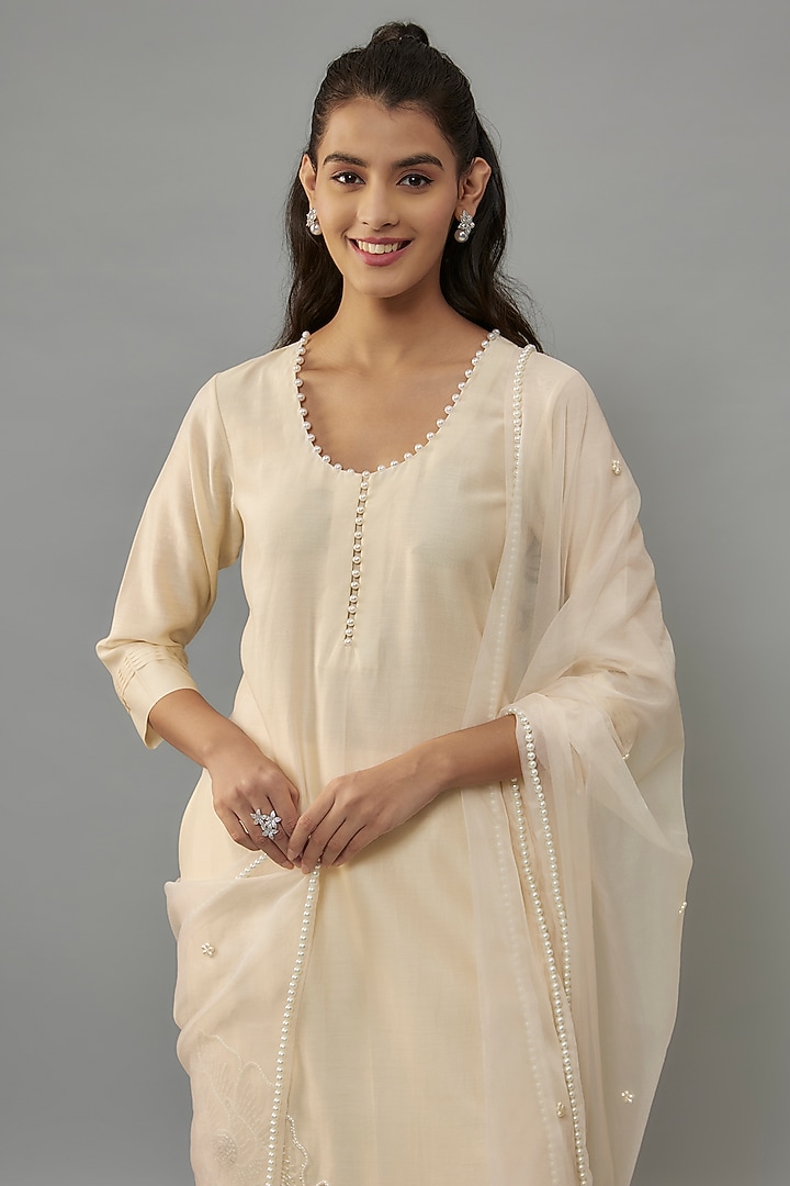 Ivory Handwoven Chanderi Pearl Embroidered Kurta Set by The Aarya at Pernia's Pop Up Shop