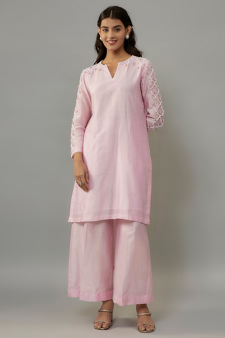 Powder Pink Handwoven Chanderi Pearl Embroidered High-Low Kurta Set by The Aarya at Pernia's Pop Up Shop