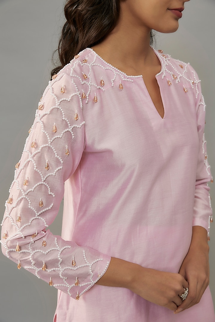 Powder Pink Handwoven Chanderi Pearl Embroidered High-Low Kurta Set by The Aarya at Pernia's Pop Up Shop