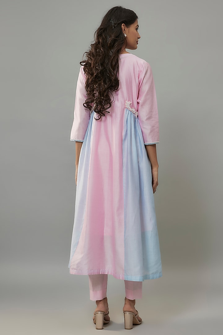 Powder Pink Handwoven Chanderi Pearl Embroidered High-Low Kurta Set by The Aarya at Pernia's Pop Up Shop