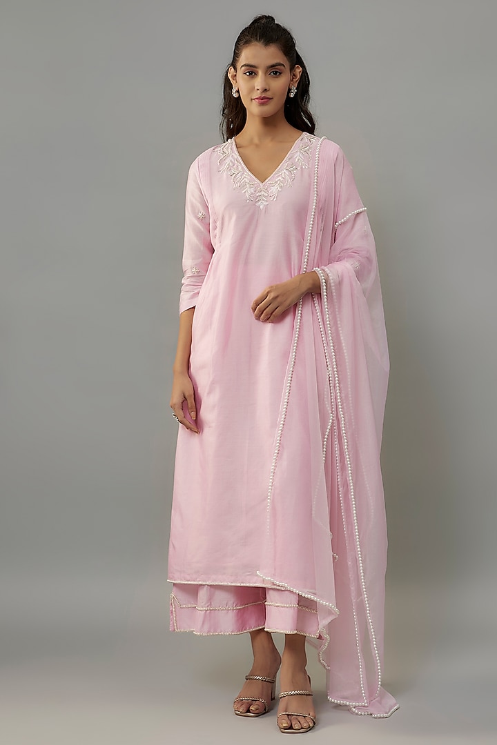 Powder Pink Handwoven Chanderi Pearl Embroidered Kurta Set by The Aarya