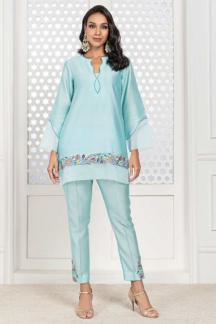 Aqua Blue Chanderi Hand Embroidered Kurta Set by The Aarya at Pernia's Pop Up Shop