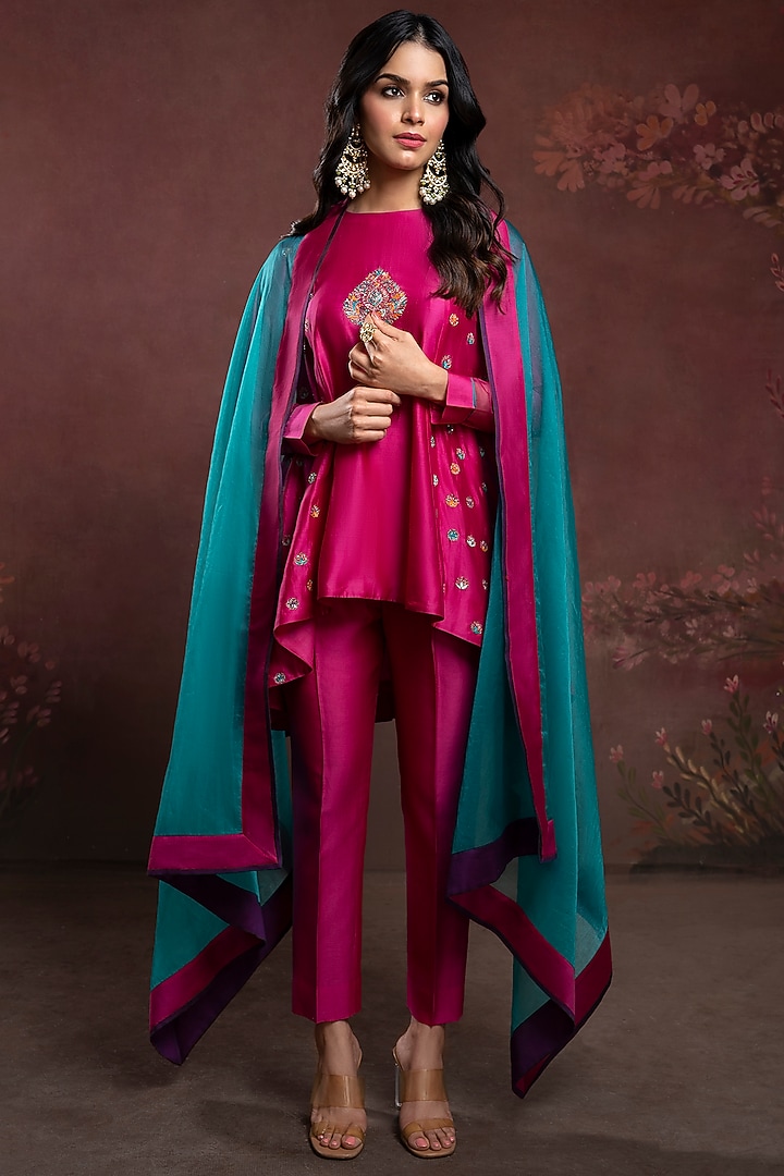 Pink Handwoven Chanderi Hand Embroidered High-Low Kurta Set by The Aarya at Pernia's Pop Up Shop