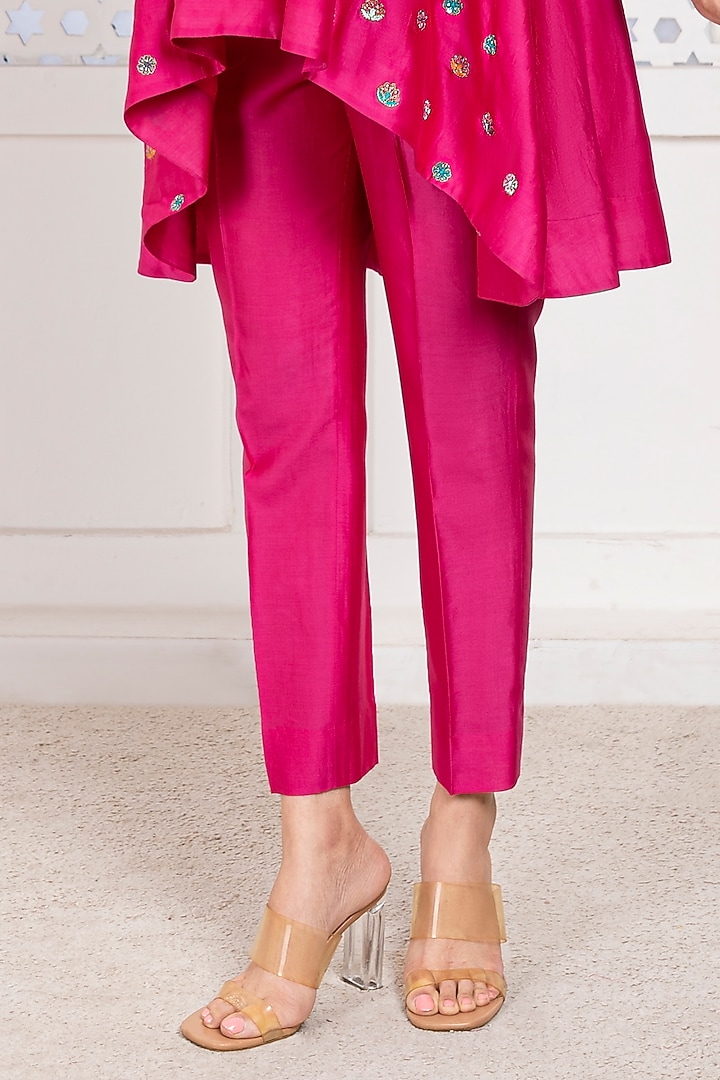 Pink Handwoven Chanderi Hand Embroidered High-Low Kurta Set by The Aarya at Pernia's Pop Up Shop